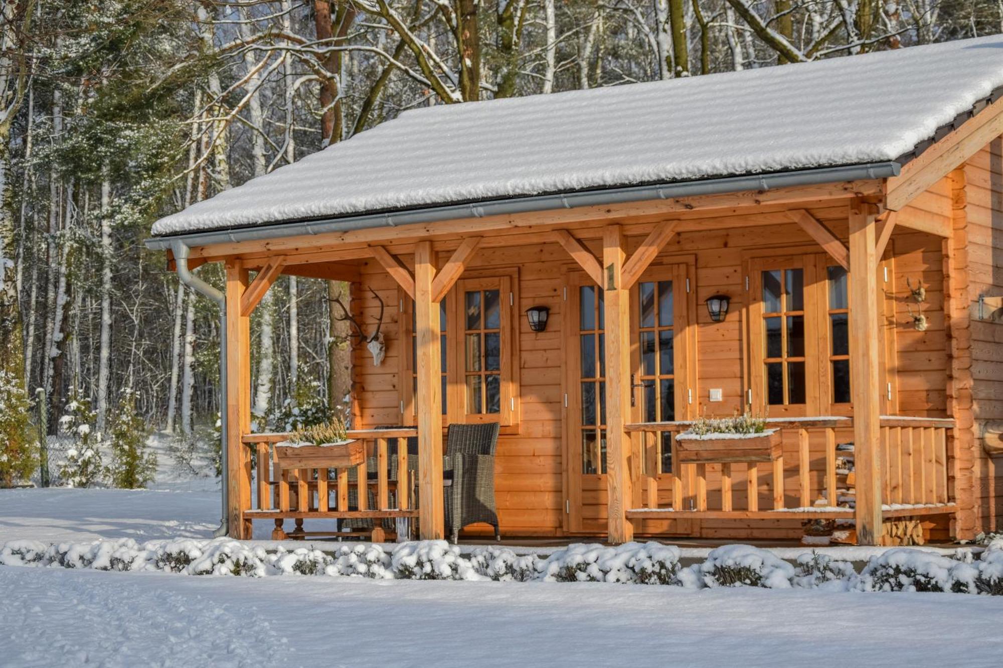 Hubertus Dwór Myśliwski Opole Exterior foto